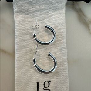 Lisa Gozlan J hoops